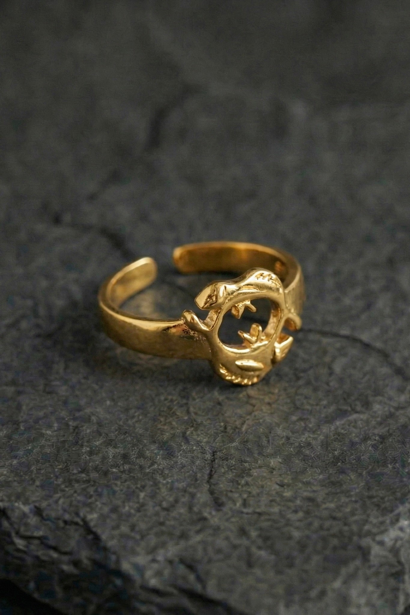 Heritage rose ring