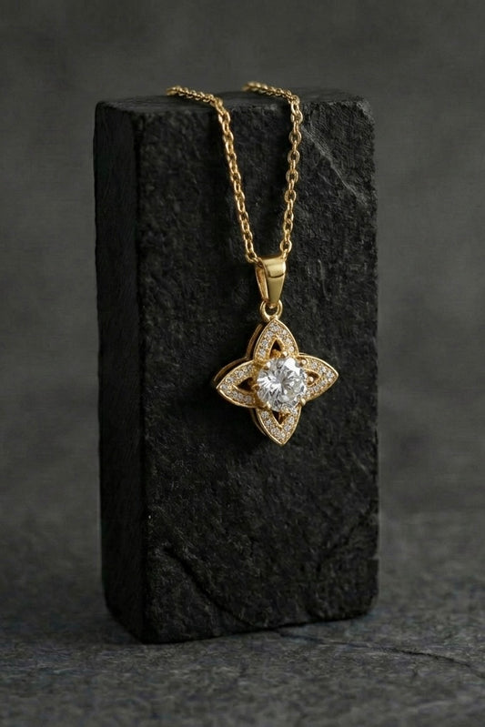 Clover Stone Necklace