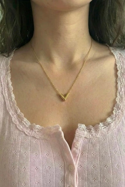V necklace