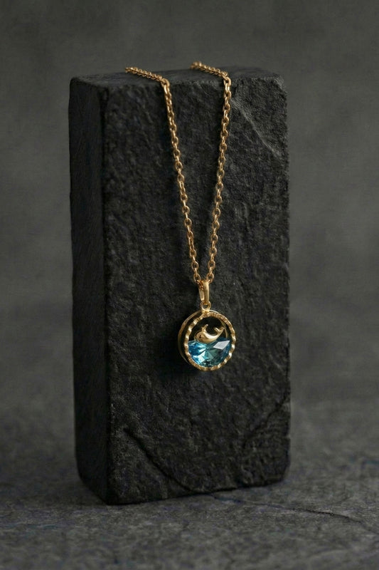 Whale Sea Pendant - Coda Jewelry