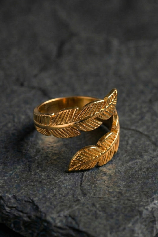 Crossed Leaf Ring