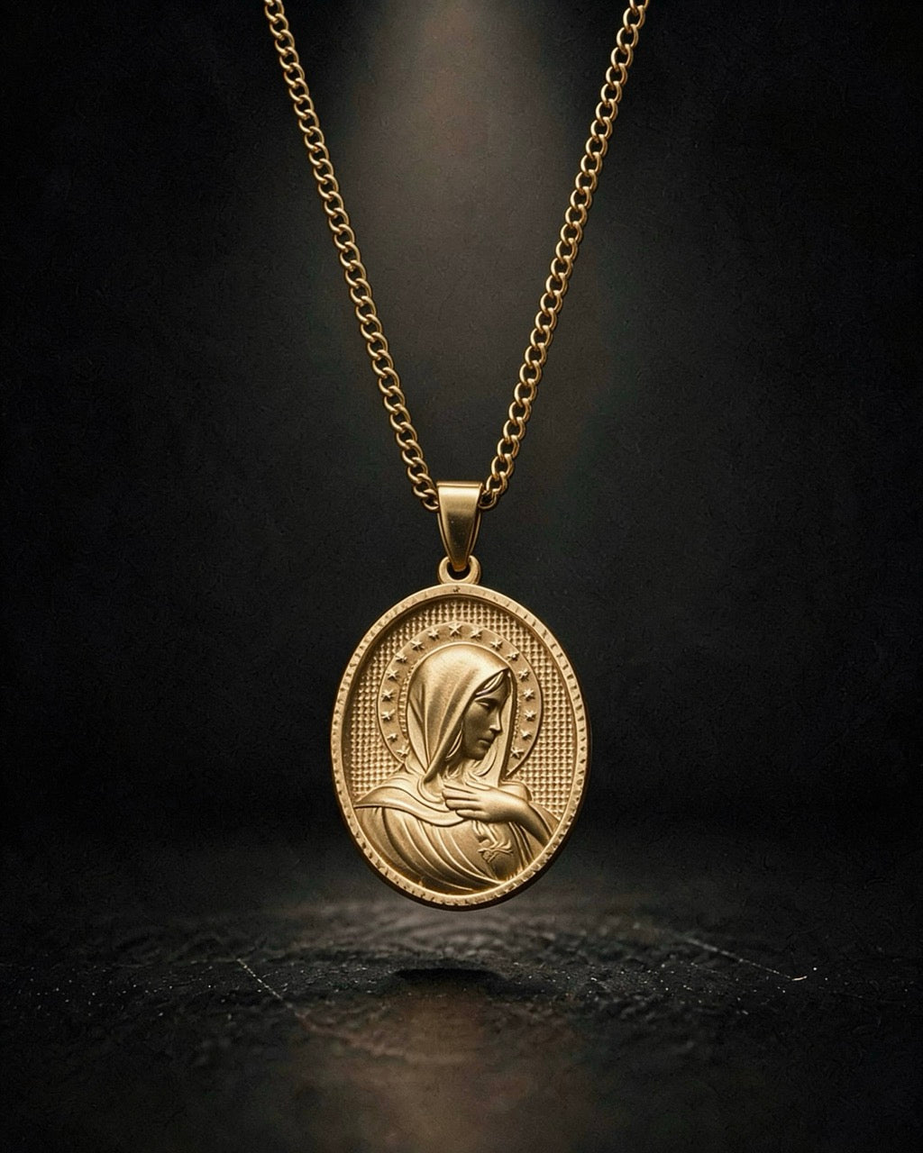 Gold Holy Mary Praying Pendant