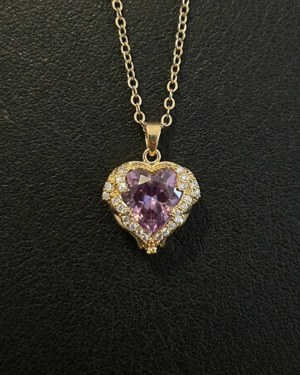 Heart stone pendant - Coda Jewelry
