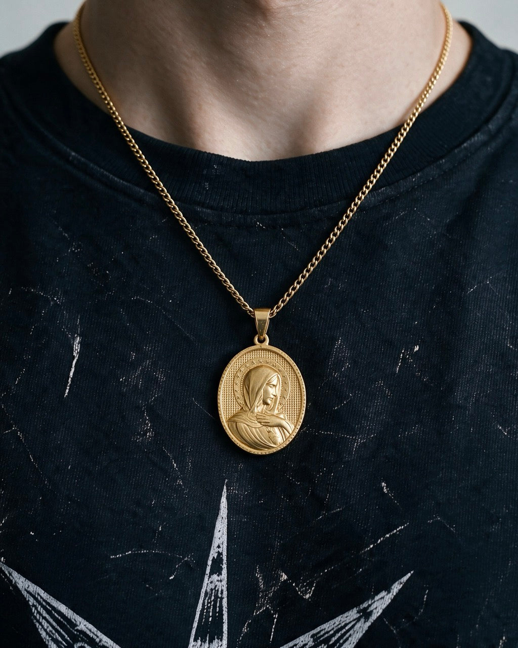 Gold Holy Mary Praying Pendant - Coda Jewelry